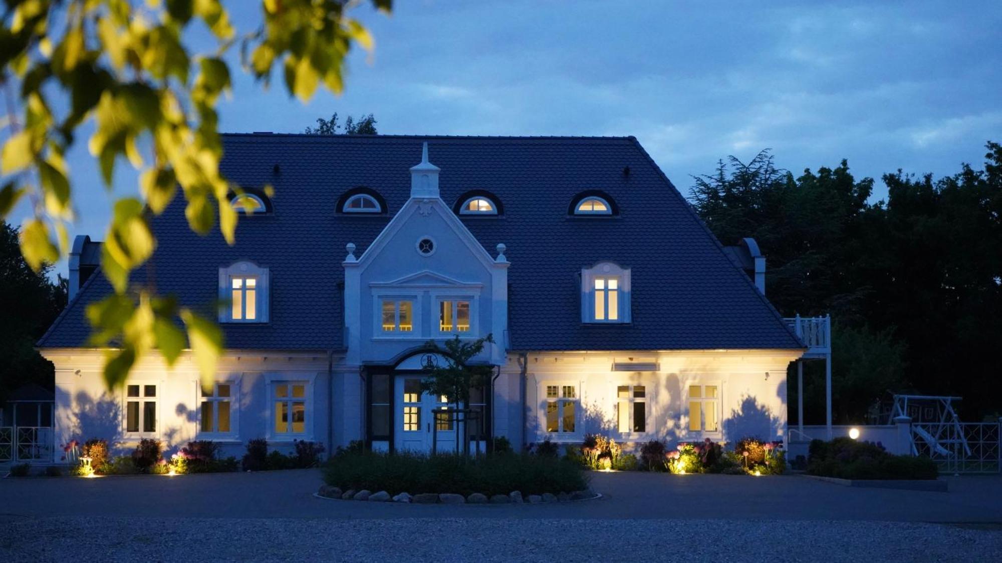 Landhaus Luetjenhof Hotel Grossenbrode Ngoại thất bức ảnh